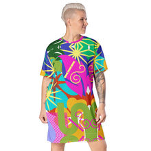 Load image into Gallery viewer, Viv Gwo T-shirt Dress
